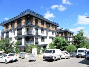 ACIBADEMDE SATILIK 2+1 ARAKAT DAİRE, YENİ BİNADA ASANSÖRLÜ VE KAPALI GARAJLI, AKASYA AVM YAKININDA