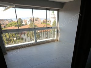 Turgutlunun Kalbinde Lüks ve Geniş 3+1 Daire