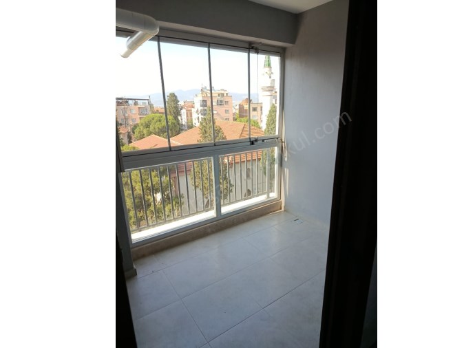Turgutlunun Kalbinde Lüks ve Geniş 3+1 Daire