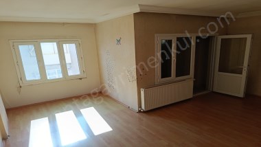 Dereköy Camii Mevkiinde Kaçırılmayacak 3+1 Fırsat Daire!