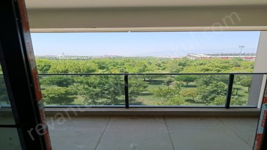 Yeni Mahallenin Gözdesi! 3+1, Kış Balkonlu 120 m² Daire 