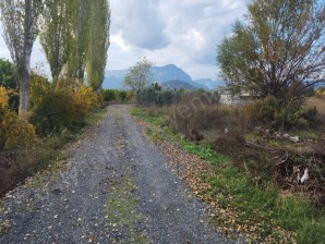 OKÇULARDA SATILIK 1765m2 ARSA