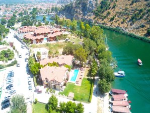 DALYAN SATILIK  VİLLA GÖL KENARINDA 