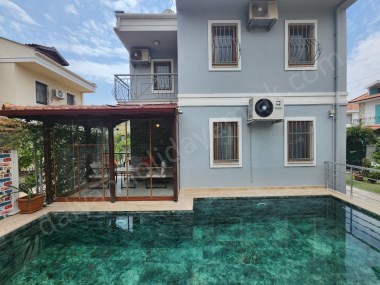 DALYAN MÜSTAKİL HAVUZLU 3+1 VİLLA