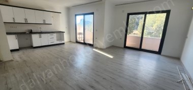 DALYAN KİRALIK DAİRE göl manzaralı 
