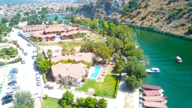 DALYAN SATILIK  VİLLA GÖL KENARINDA 