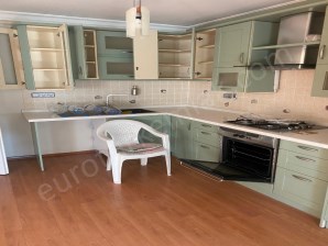 🌊 KUŞADASI HACIFEYZULLAH MAHALLESİ – SİTE İÇİNDE, FULL TADİLATLI 2+1 DAİRE 🌊