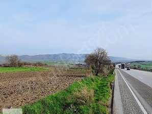 Bursa Balıkesir Ana yola cepheli satılık arazi 