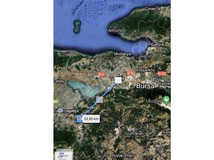 BURSA MERKEZE 40 KM SATILIK ARAC TAKASLI ARSA