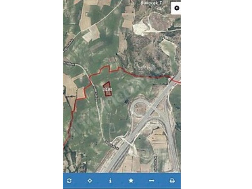 Balıkesirde Otoban Dibi 9400M2 Tarla