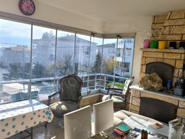 SİLİVRİ PARKKÖY DE SİTENİN EN GÜZEL YERİNDE SATILIK 85M2 TEMİZ DAİRE