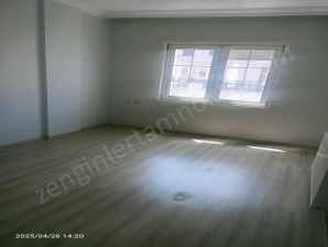 CUMHURİYET CADDESİNDE SATILIK 3+1 DAİRE 