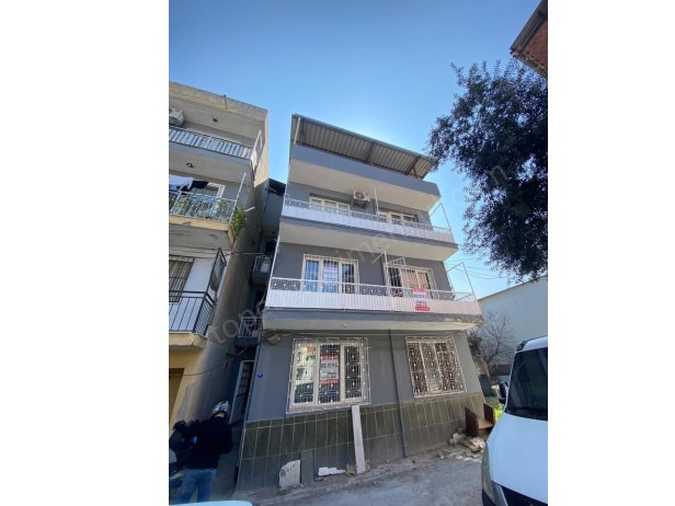 İzmir Akıncılar Aşık Veysel Mahallesi Masrafsız Temiz Kiralık Daire.