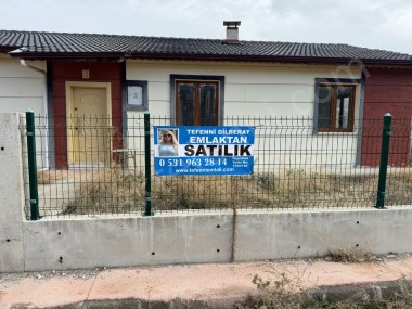 TEFENNİ GÖLET MANZARALI MÜSTAKİL EV 