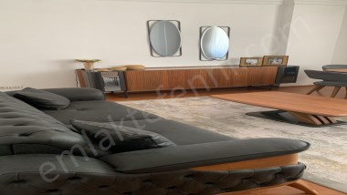 EMNİYET KARŞISI PAZAR YERİ VE MARKET YANI  DAİRE