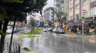 BAHÇELİEVLER YAYLA MERKEZDE YENİ BİNADA 2.KAT 3+1 HAZIR DAİRE