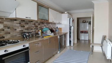 ATATÜRK CADDESİNE YAKIN YENİ BİNADA 3+ DOGALGAZLİ DAİRE