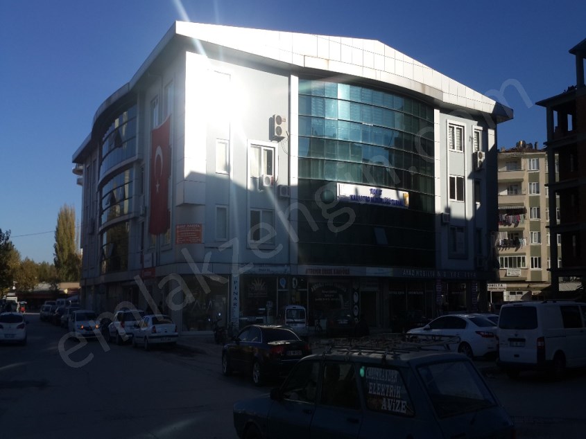 TURHAL CARŞI MERKEZDE 55.M2 SATILIK DÜKKAN