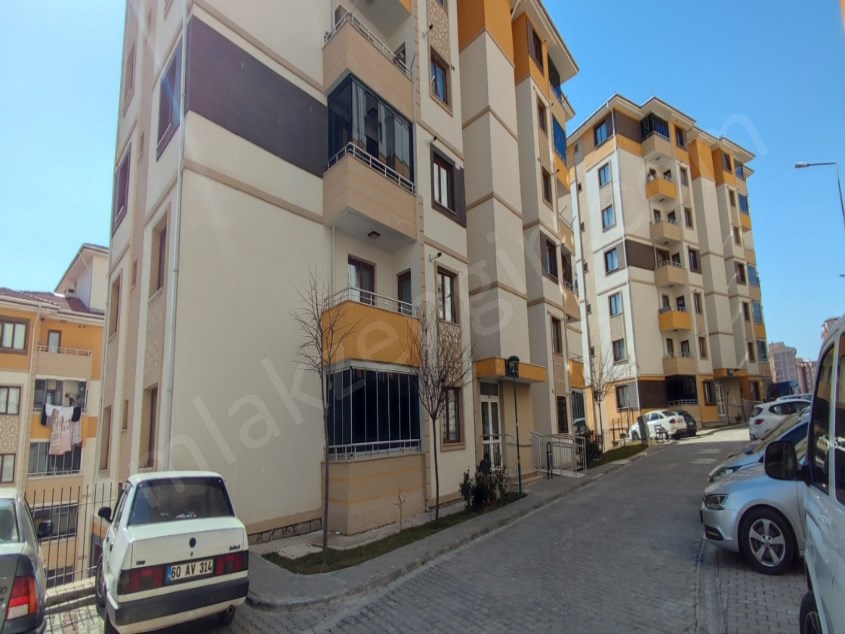 TOKAT TOKİ 4.ETAP 2+1 80M2 SIFIR EŞYALI KİRALIK DAİRE