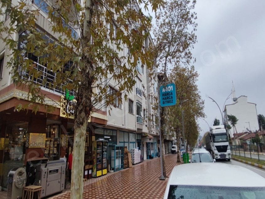 CUMHURİYET MAH. ANA CADDE A101 ÜZERİ  155 M2 3+1 KAT 1 KİRALIK LÜKS DAİRE