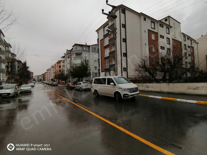 TURHAL MERKEZ CUMHURİYET MAH  155 M2 KAT 2 3+1 KİRALIK LÜKS DAİRE