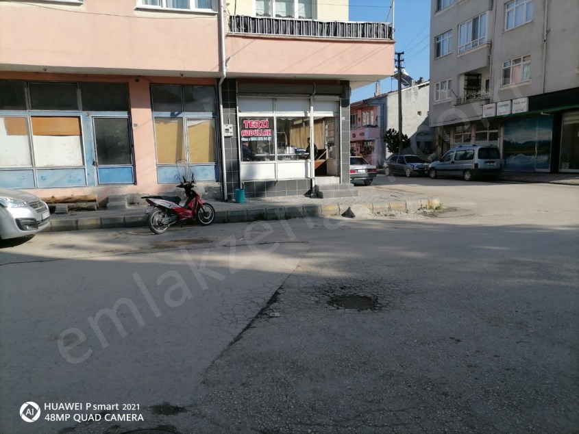 TURHAL MERKEZ CARSI İÇİ 20 M2 SATILIK DÜKKAN