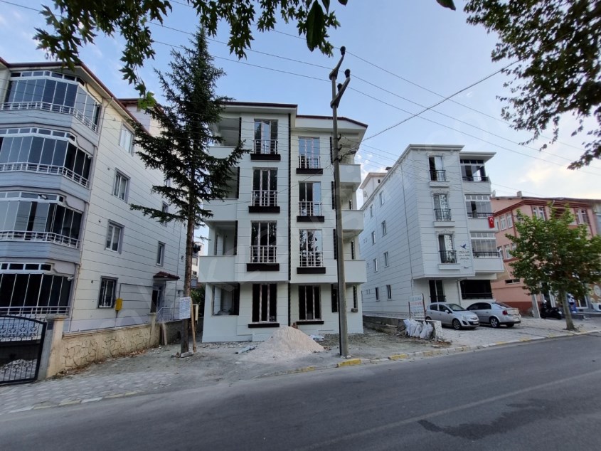 TURHAL MERKEZ   NURKAVAK MAH 110 M2 3+1KAT 4 SATILIK SIFIR LÜKS DAİRE
