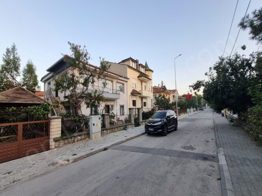 TURHAL MERKEZ  ALPASLAN OKULU YAKINI 135 M2 3+1 KAT 2 BAHCELİ KİRALIK LÜKS DAİRE