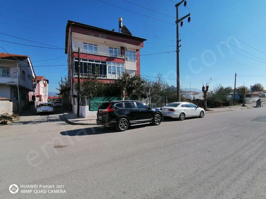 TURHAL MERKEZ PAZAR MAH 125 M2  KAT 1 2+1 SATILIK LÜKS DAİRE