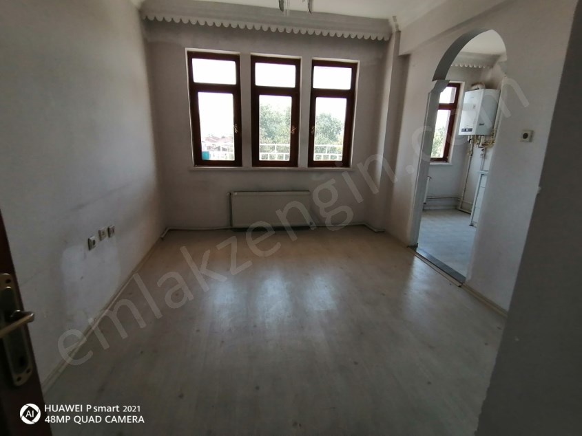 TURHAL MERKEZ CARŞI İCİ 135m2KİRALIK LÜKS DAİRE 
