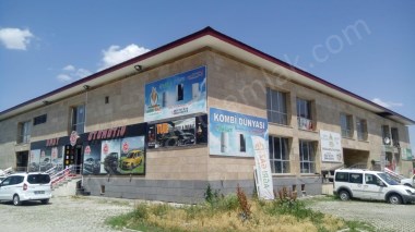 Toki Ticaret ve İş Merkezinde Satılık Dükkan