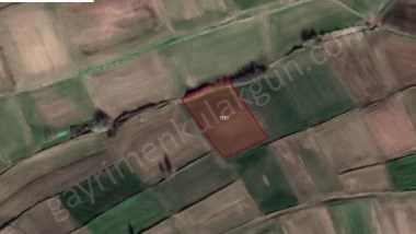 Tekirdağ Hayrabolu Çerkezmüsellim Bağlar Bölgesinde Satılık 1500 M2 