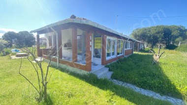 DENİZATI SİTESİNDE 3.CD 296m ARSA İÇİNDE 2+1 EŞYALI TAM MÜSTAKİL