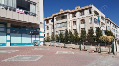 Selçuklu Beyhekim Mah. Şafak Cad.de Tramvaya Yakın, Satılık 3+1 Geniş 185m² Asansörlü, Lüks Daire
